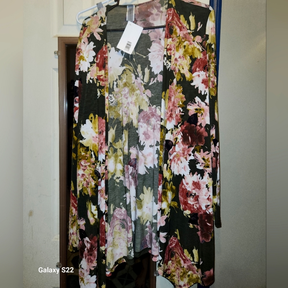 Honeyme Floral Cardigan NWT, XL
